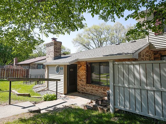 2nd image of 601 N Van Buren Trl #442