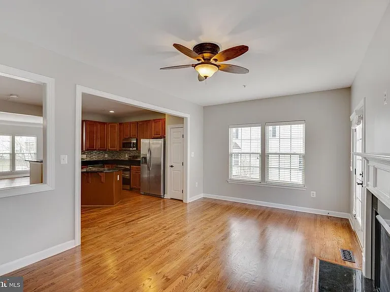 9684 Atterbury Ln — Photo 15