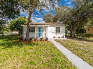 1941 NW 90th St, Miami, FL 33147