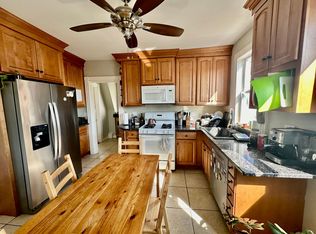 168 Magazine St #3, Cambridge, MA 02139