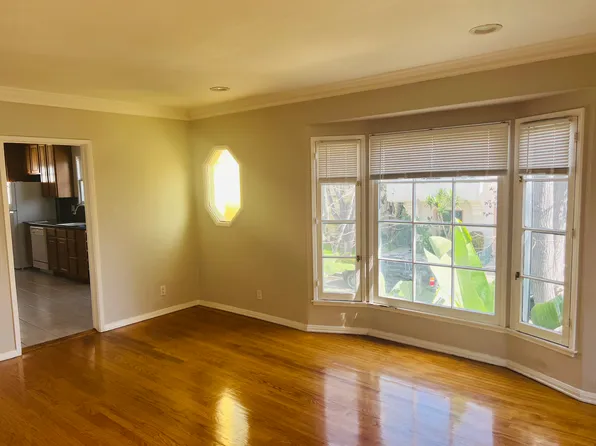 321 N Orange Grove Ave #321, Los Angeles, CA 90036