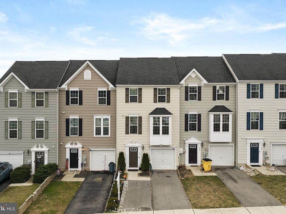 1st image of 158 Norwood Dr