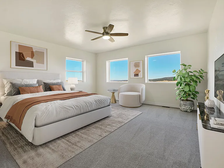 5580 Country Club Dr — Photo 32