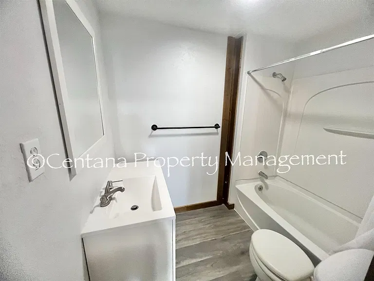 521 Birch St — Photo 13
