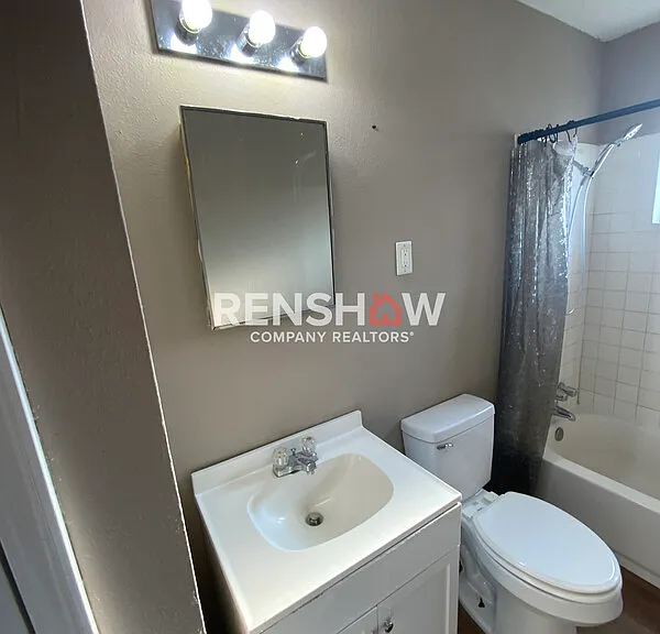 1401 Meeks St #D8 — Photo 5