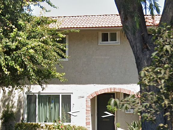 2nd image of 13844 La Jolla Plz