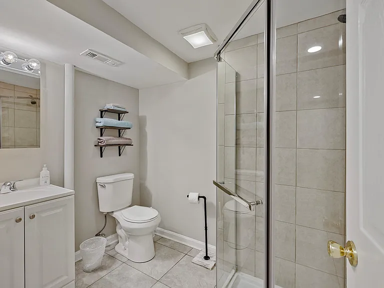 1639 Revell Downs Dr — Photo 30