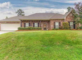 818 Willow Grande Cir, Brandon, MS 39047