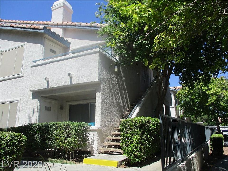 1st image of 3128 Tarpon Dr Unit 203