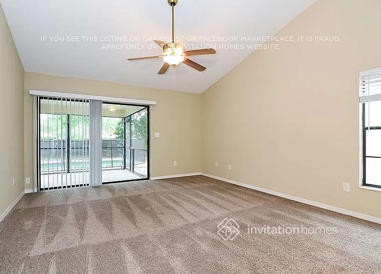 1406 Clarion Dr — Photo 10