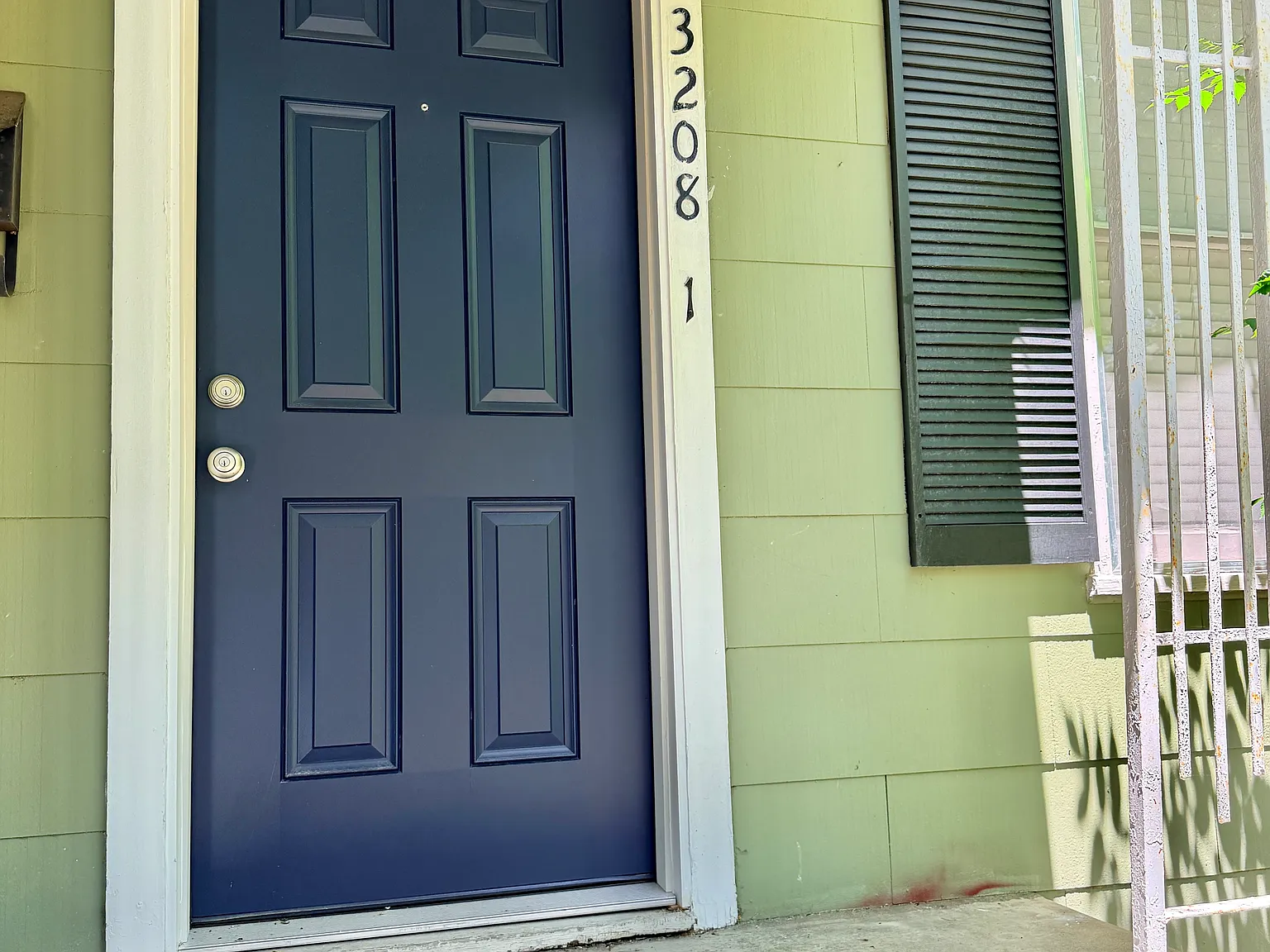 3 bed, 1140 sqft, $2,650 — Photo 2