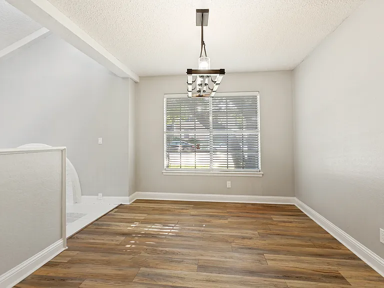 14372 Haymeadow Cir — Photo 13
