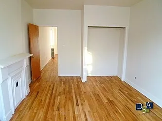 Rented by Empire Deeds LLC 