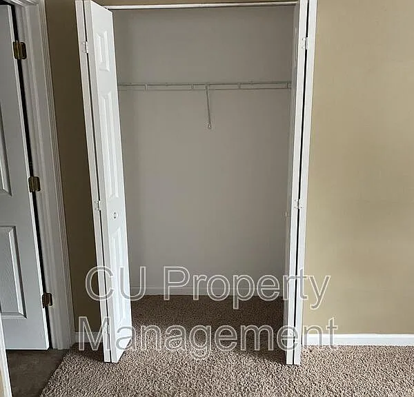 709 W Church St #7 — Photo 6