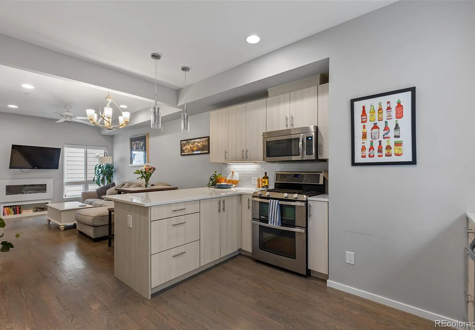 1 bed, 1.5 bath, 1008 sqft, $2,850 — Photo 4