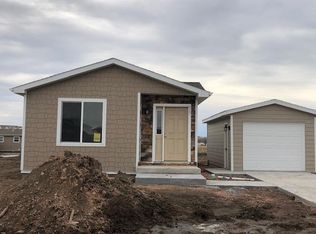 967 Bennington Dr, Box Elder, SD 57719