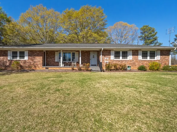 65 Burns Cir, Laurens, SC 29360