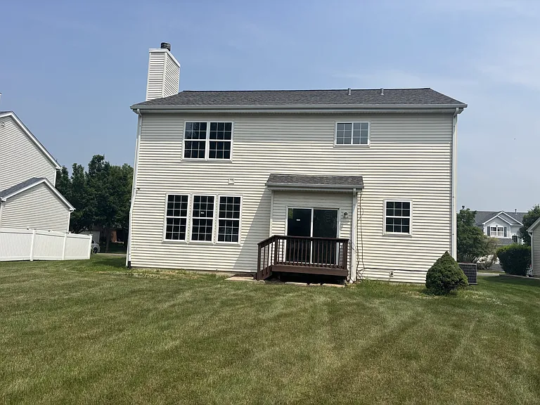 1527 Somerfield Dr — Photo 29