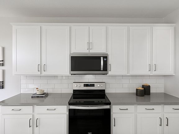 Wales Ranch - Violet Interior Image 4