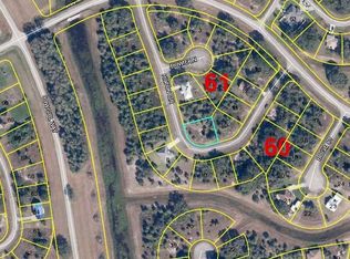 S Hilton Cir, Labelle, FL 33935