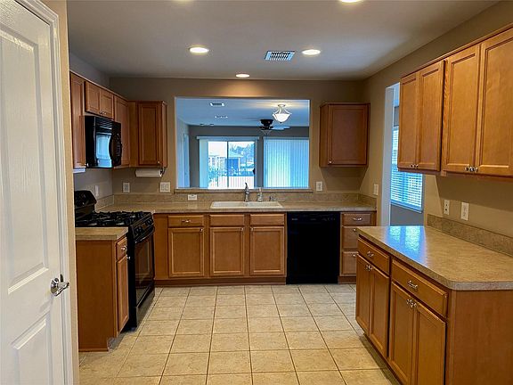 4th image of 249 Cascata Dr
