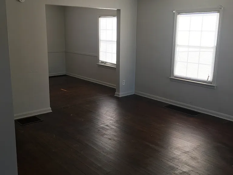 368 Roosevelt Ave #6-7 — Photo 9
