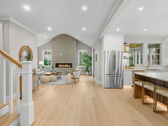 5th image of 83 Old Mail Road