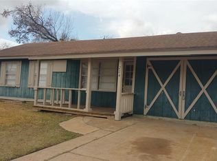 224 Glenmore Dr, Pasadena, TX 77503