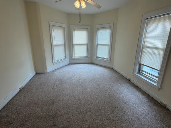 502 Broadway #2L, Mechanicville, NY 12118