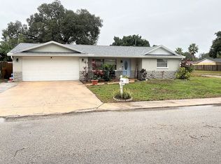 7116 Fireside Dr, Port Richey, FL 34668