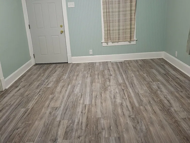 1418 S Maywood Ave — Photo 2