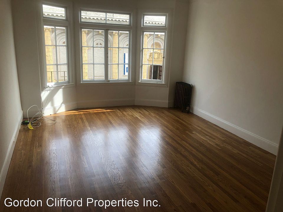 1st image of 701 Parker Ave #201