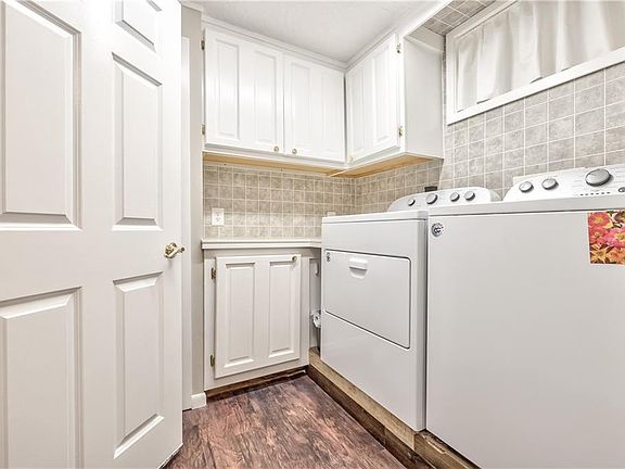 5th image of 10171 W 96th Ter