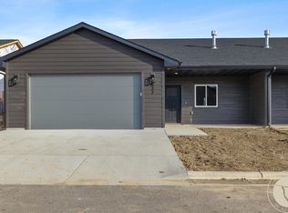 637 Willow Branch Rd, Billings, MT 59106