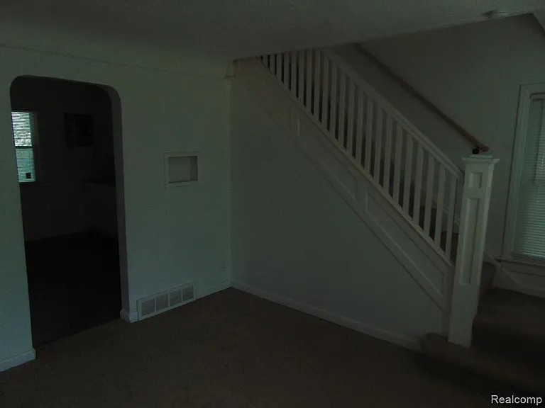 8645 Hupp Ave — Photo 2