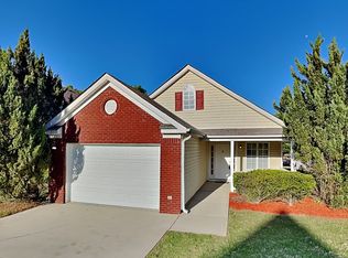 7901 Four Oaks Ct, Union City, GA 30291