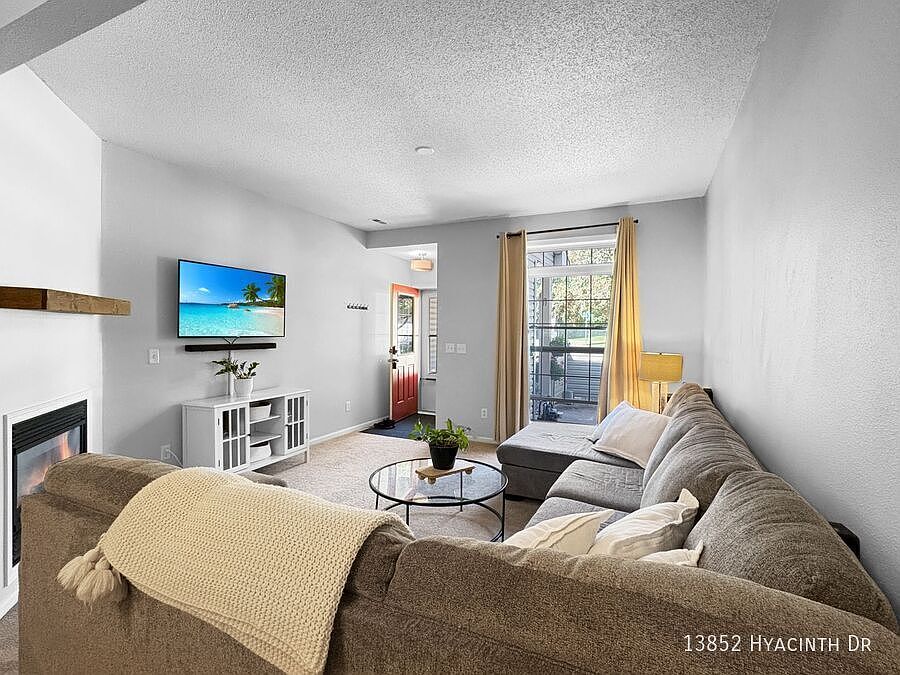 13852 Hyacinth Dr, Rogers, MN 55374 | Zillow