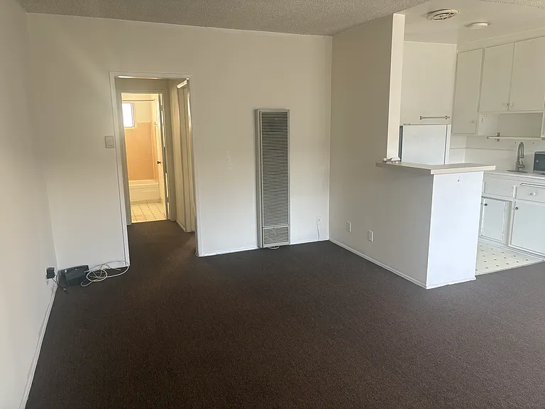 3107 Bagley Ave #9 — Photo 6
