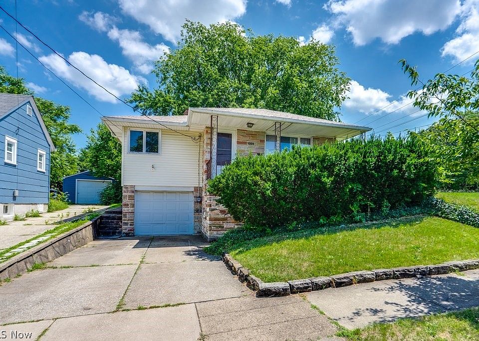 1st image of 1089 Dayton St