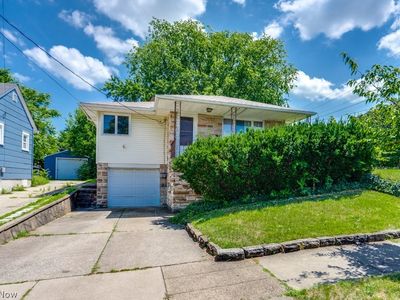 1089 Dayton St, Akron, OH, 44310