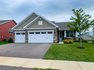 20979 Guthrie Dr, Lakeville, MN 55044