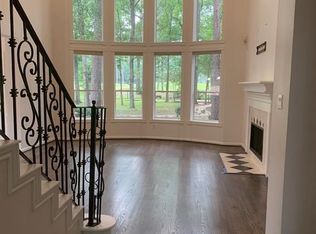 38 N Castlegreen Cir, Spring, TX 77381