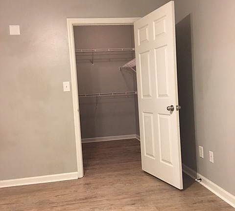 4th image of 700 Daniel Ellis Dr APT 12103