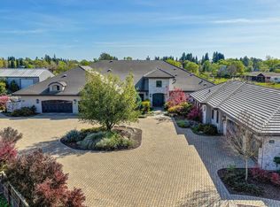 8617 Sleepy Hollow Ln, Elk Grove, CA 95624