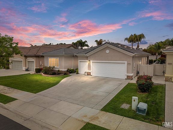 2nd image of 13802 Park Palisades Dr