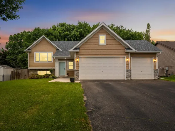 527 1st Ave NE, Lonsdale, MN 55046