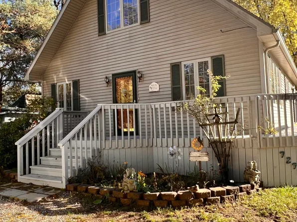 7272 Huff Rd, Bellevue, MI 49021