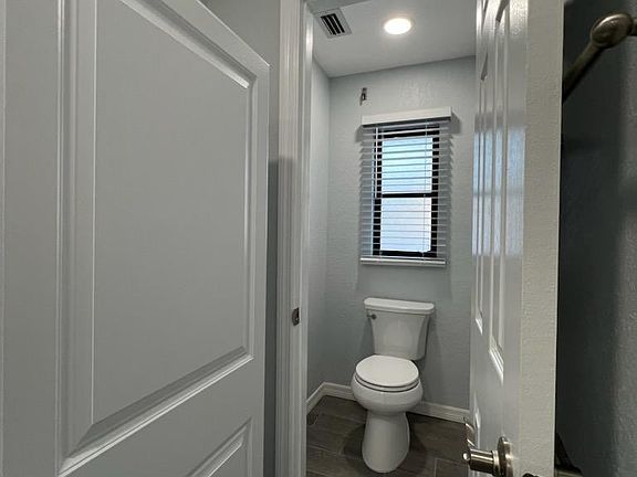 3rd image of 12120 De Leon Dr #D