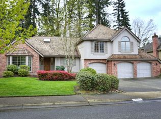 24017 SE 47th Pl, Issaquah, WA 98029
