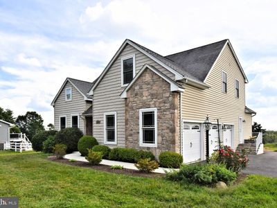 2020 Peevy Rd, East Greenville, PA, 18041